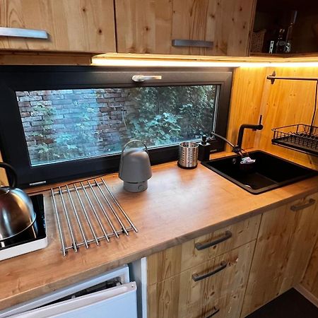 Tiny House Baraczek Brno-Jundrov, Ulice Veslarska Apartment ภายนอก รูปภาพ