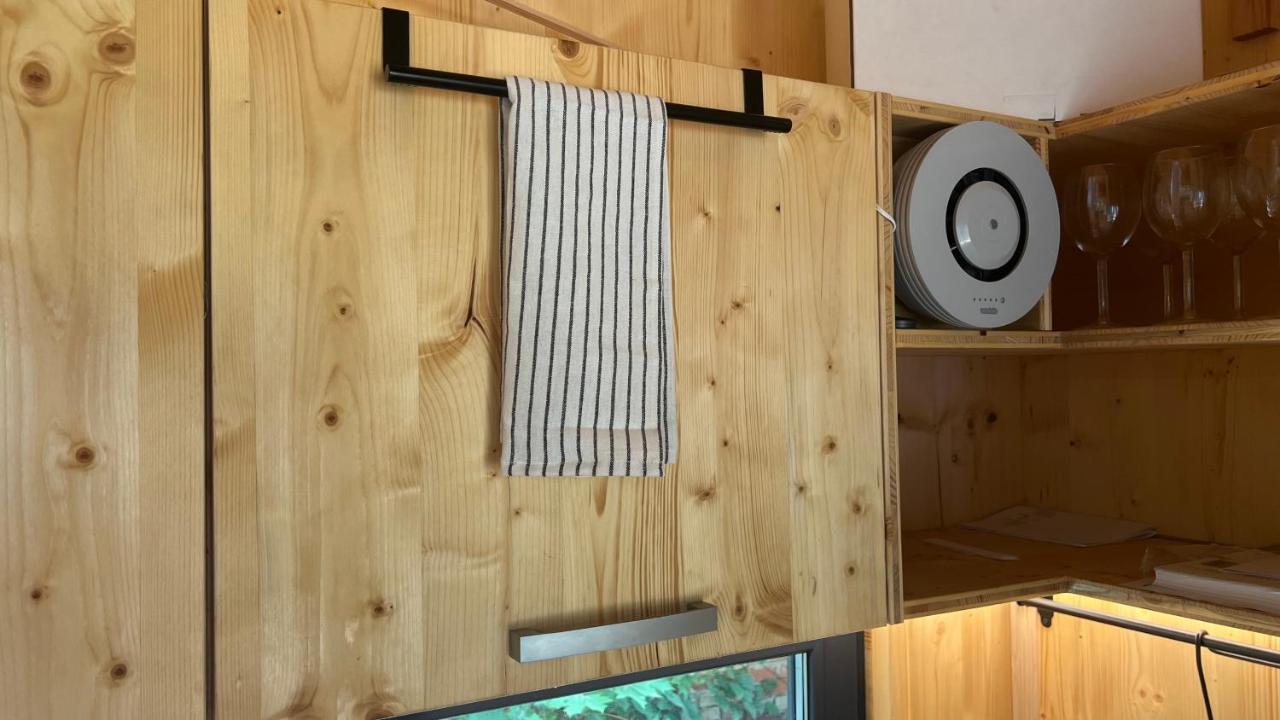 Tiny House Baraczek Brno-Jundrov, Ulice Veslarska Apartment ภายนอก รูปภาพ