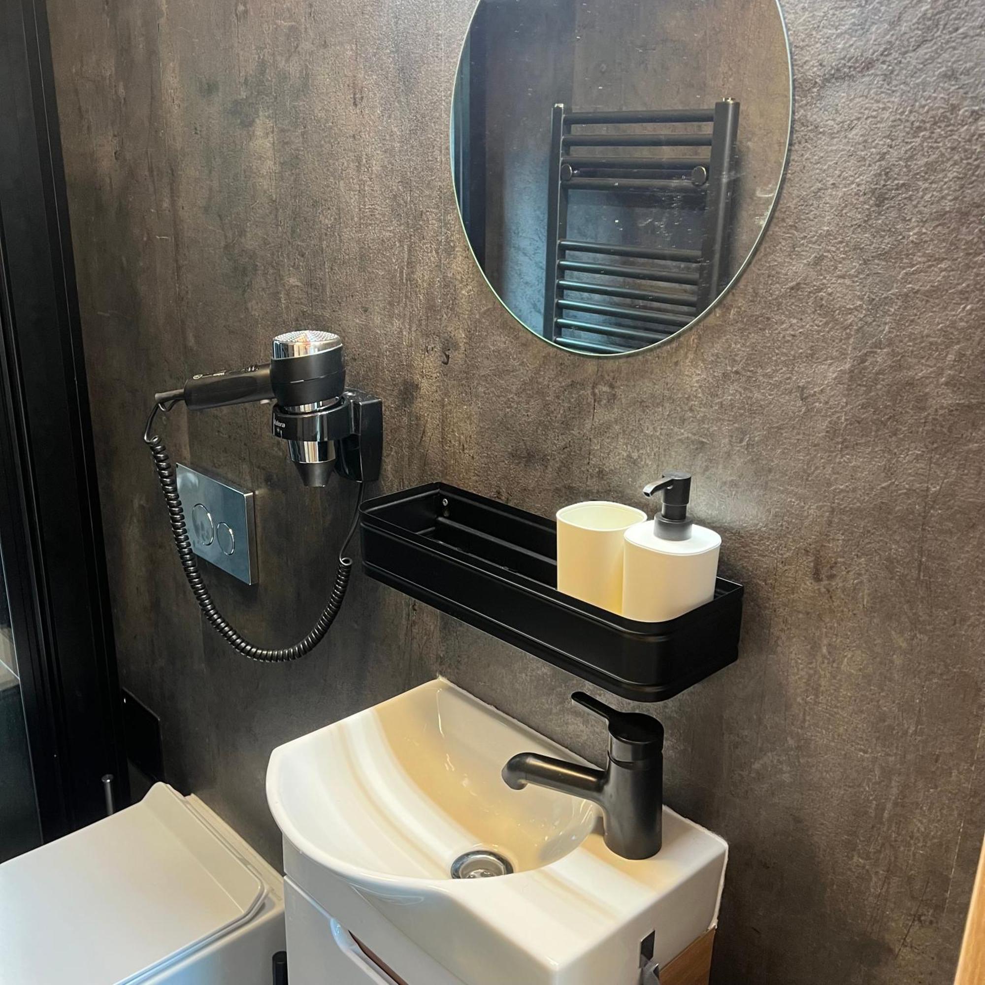 Tiny House Baraczek Brno-Jundrov, Ulice Veslarska Apartment ภายนอก รูปภาพ